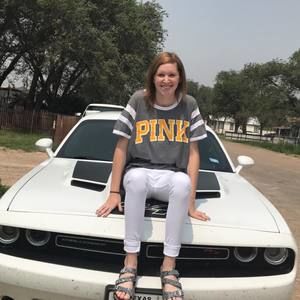 Meet your Posher, Kasey